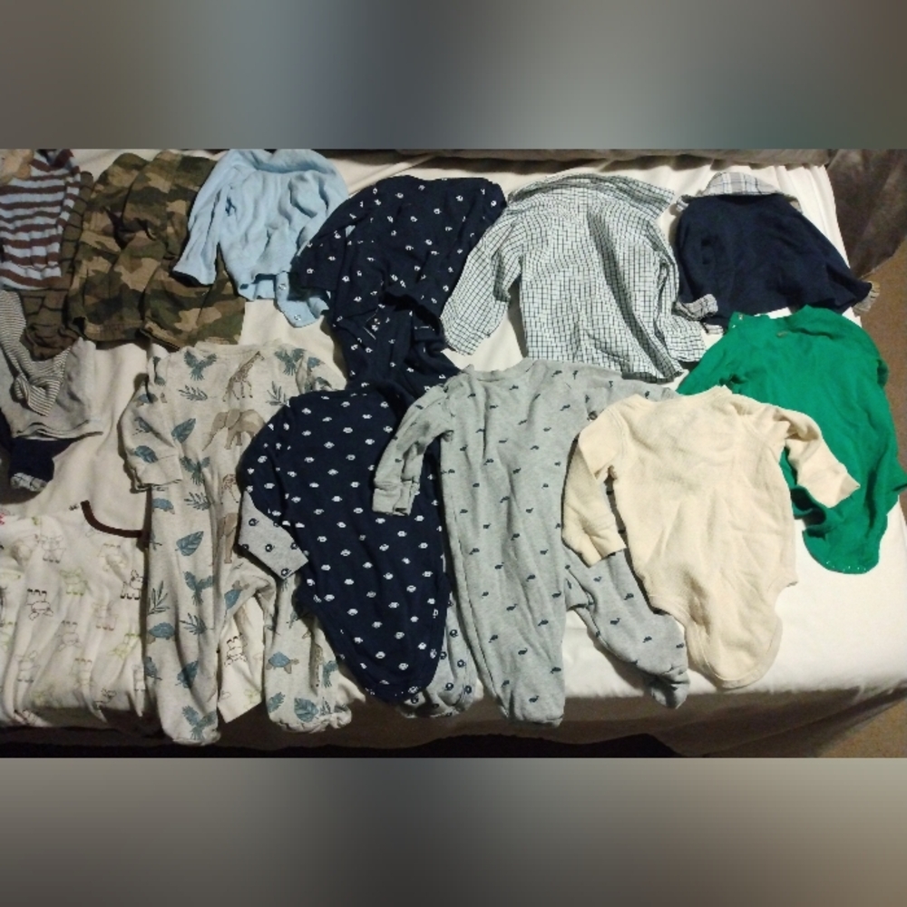 Assorted Carter's 6 Months Long Sleeve/Pant Clothing - Picture 7 of 11